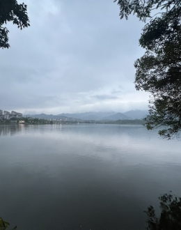 阴雨天，双桂湖的是另一番氛围