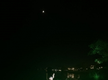 双桂湖大望远镜能看到月亮…此时此刻，就差个凳子了