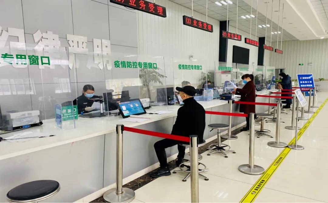 重庆公安交巡警车管服务窗口全部恢复正常对外办公