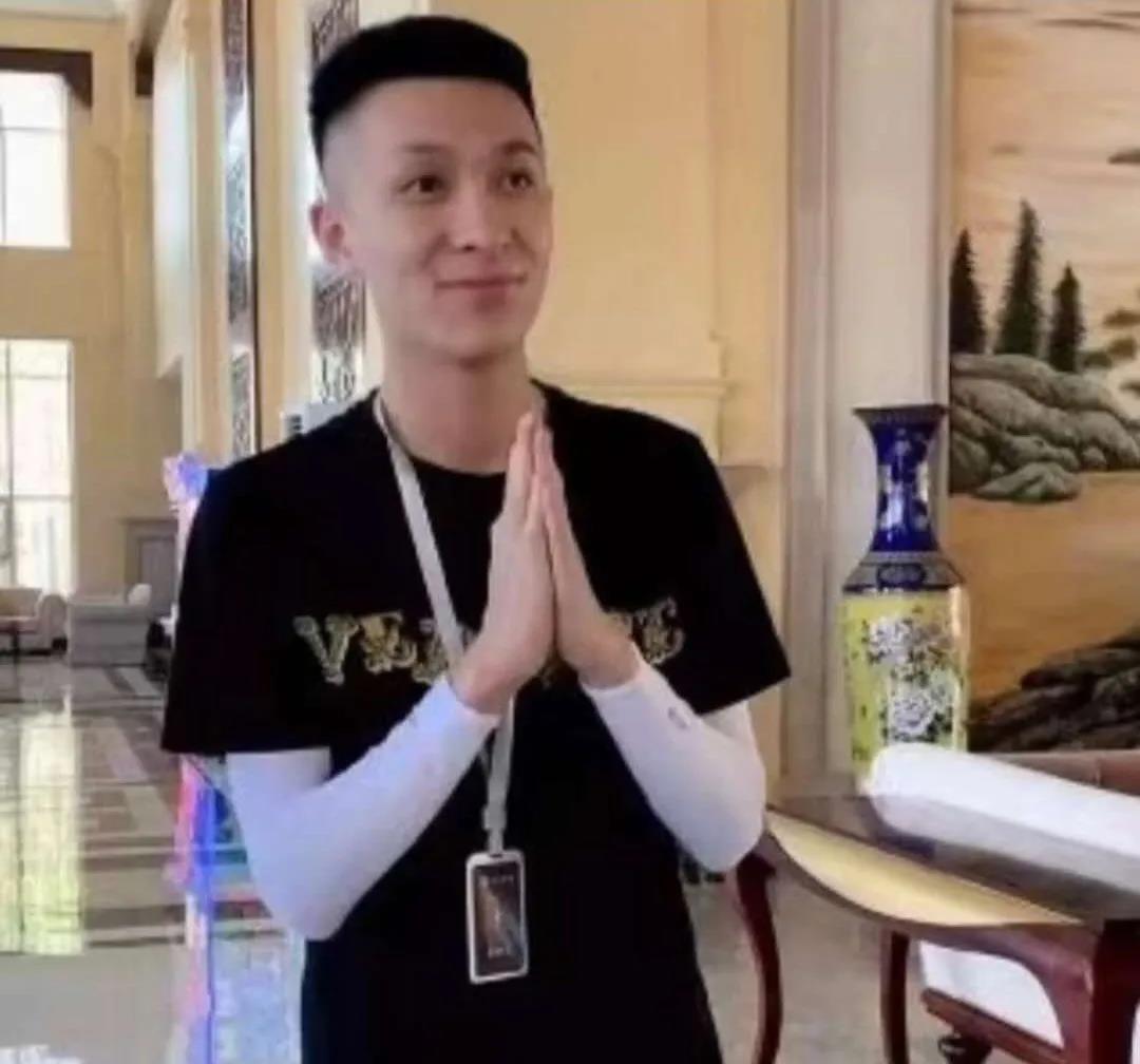 快手平台上,宏楠最后一次发布视频的日期是8月17日;搜索"五道口宏楠"