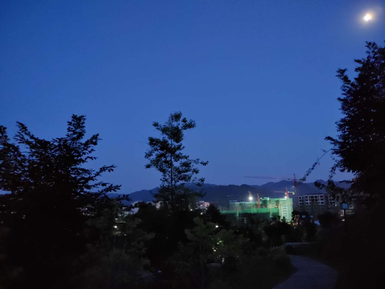 梁平的夜景其實也很美的,知道這是哪裡嗎?